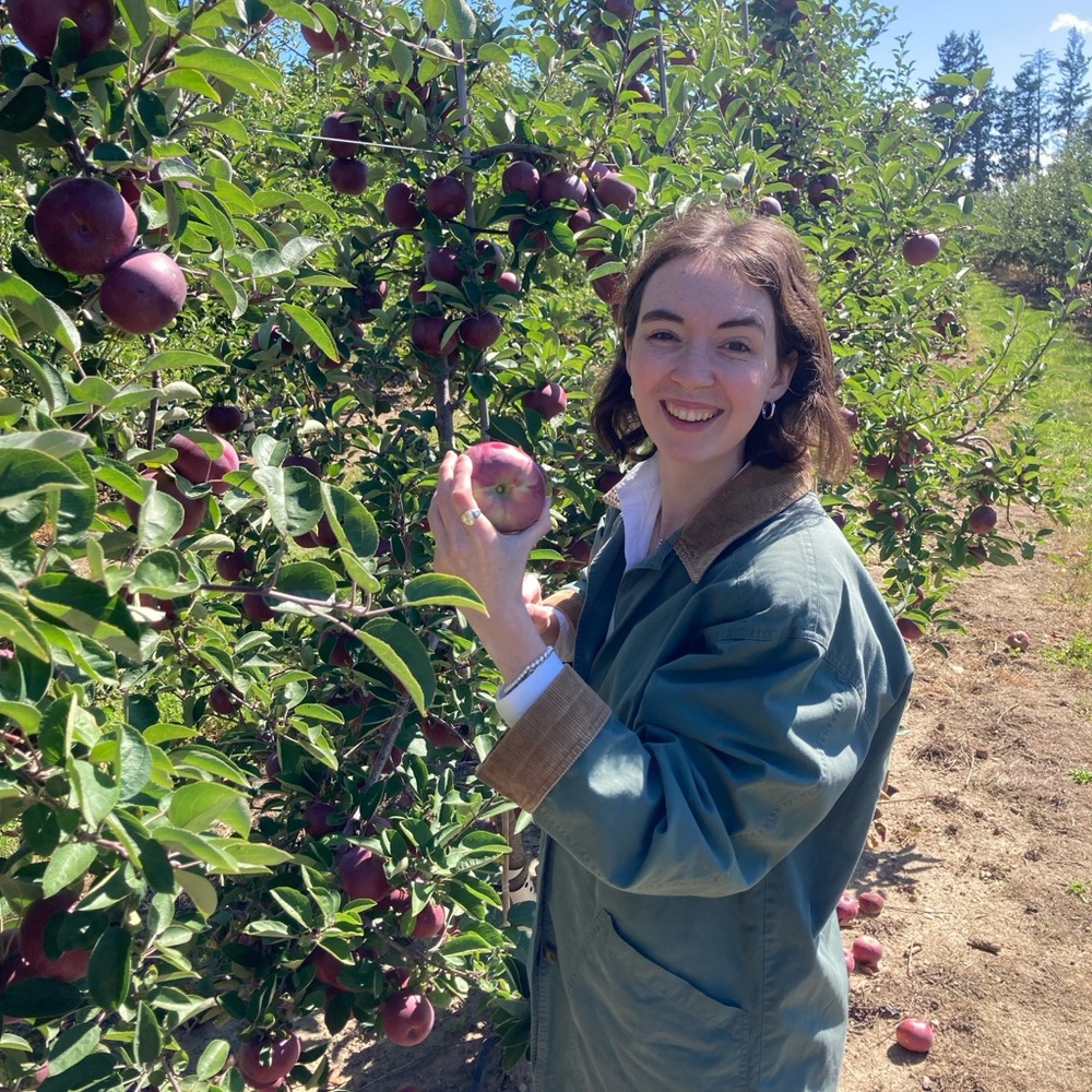Meet your Posher, Emily